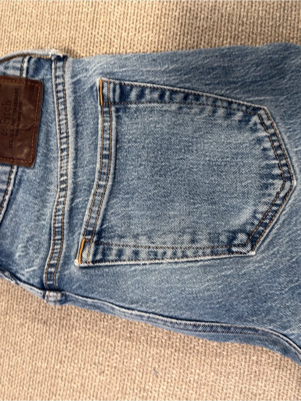Abercrombie & Fitch Medium Light Blue Relaxed Men's Jeans